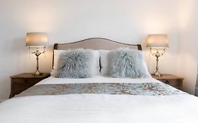 The Bluebird - One Bedroom Apartment In Watford